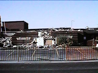 dem2.jpg - 
17520 Bytes